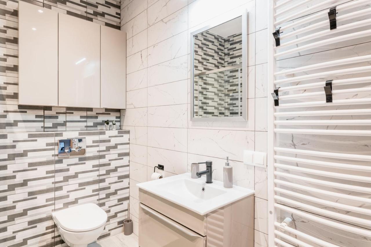 Apartwro - Apartament Przy Wyspie Slodowej, Garaz, Projektor, Rowery Διαμέρισμα Βρότσλαβ Εξωτερικό φωτογραφία