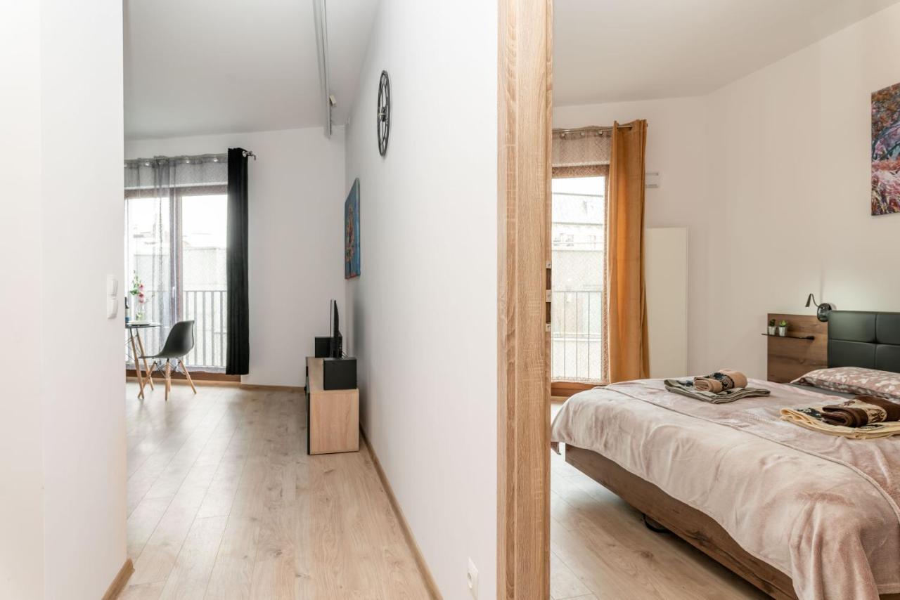 Apartwro - Apartament Przy Wyspie Slodowej, Garaz, Projektor, Rowery Διαμέρισμα Βρότσλαβ Εξωτερικό φωτογραφία